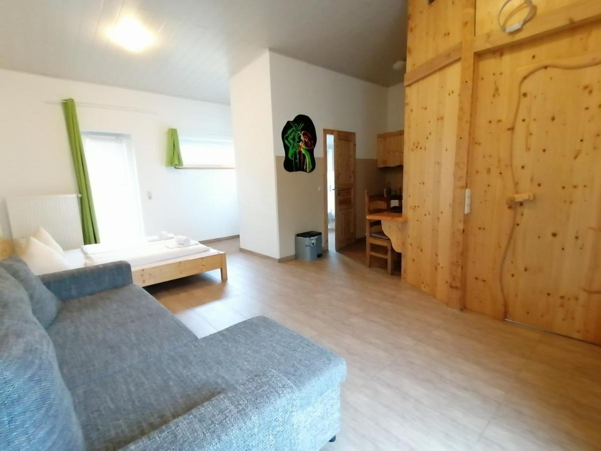 Pension Bomaetscher Prossen Buitenkant foto